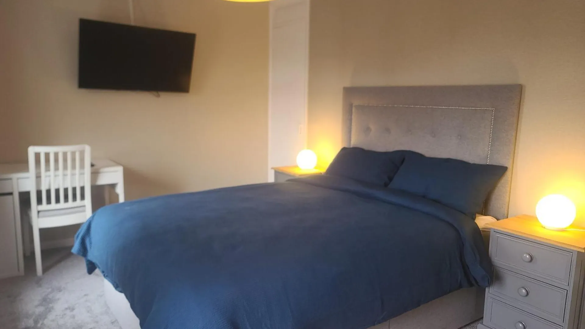Berlin Street Townhouse Belfast Apartment Homestay